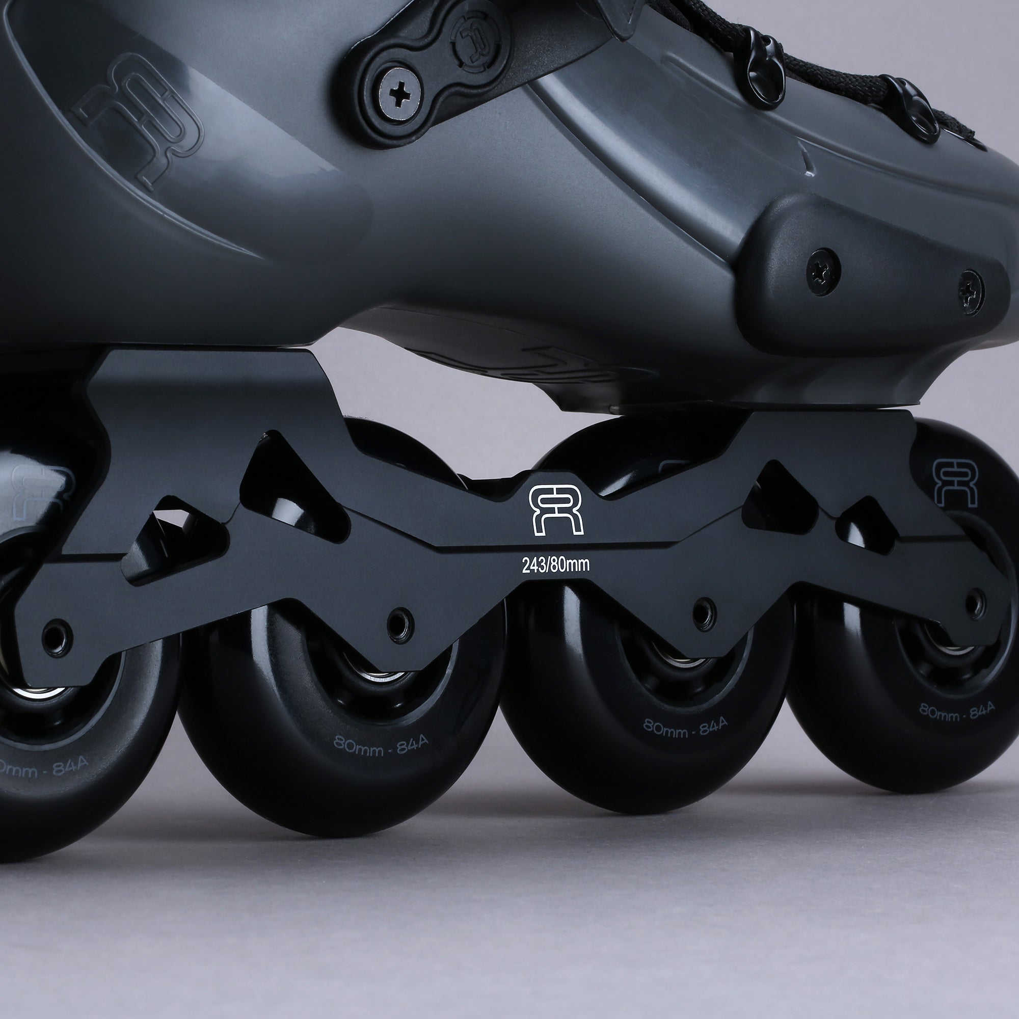 FR1 80 - GREY BLACK