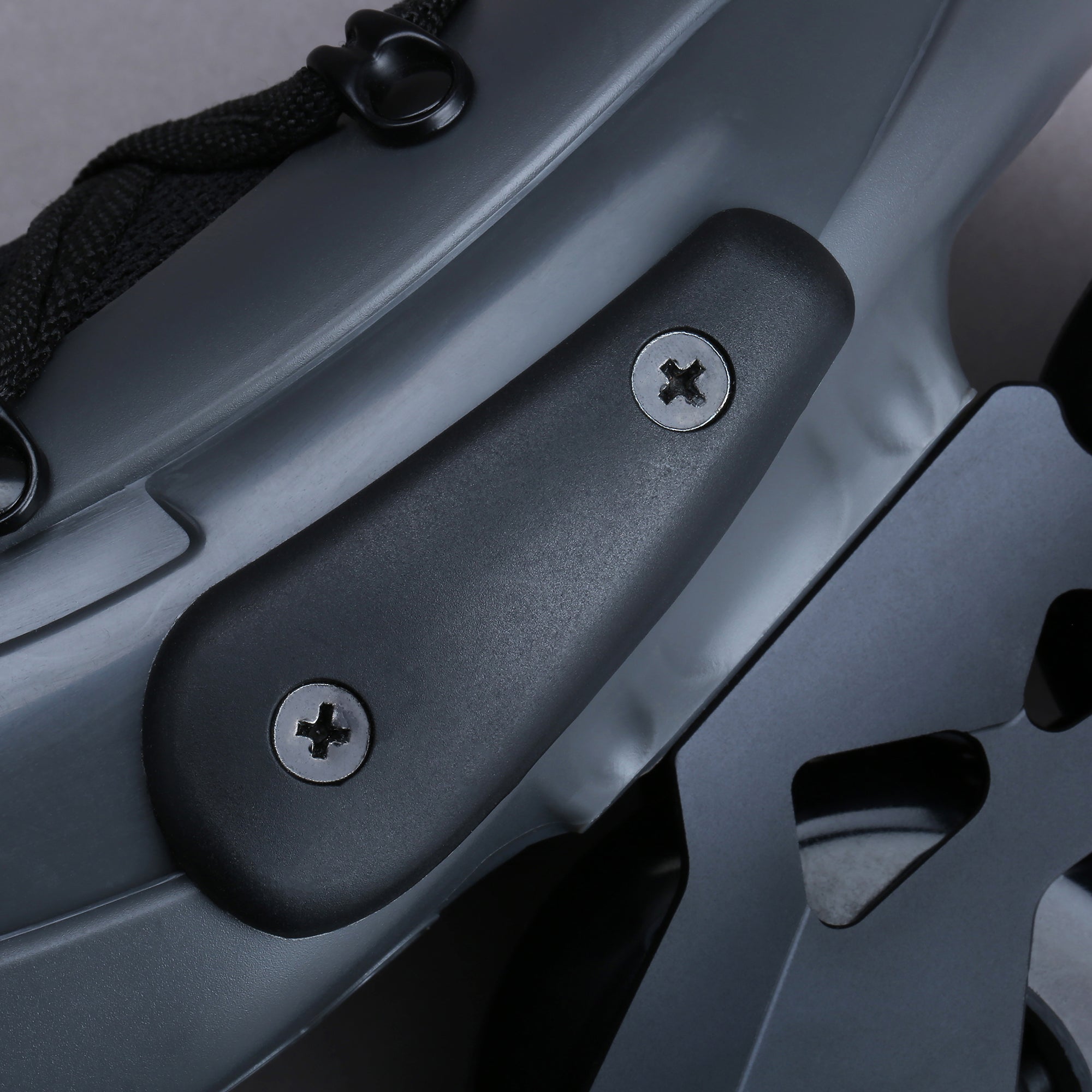 FR1 80 - GREY BLACK
