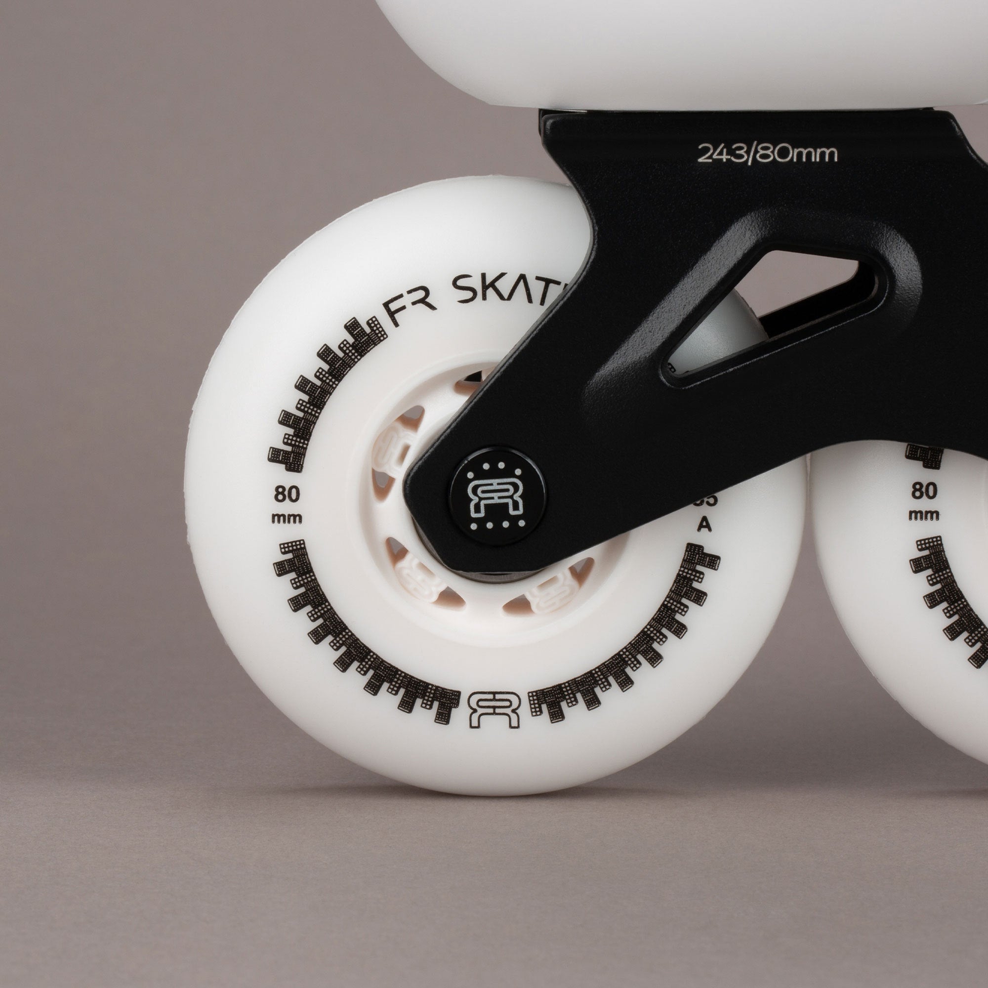 FR3 80 - WHITE