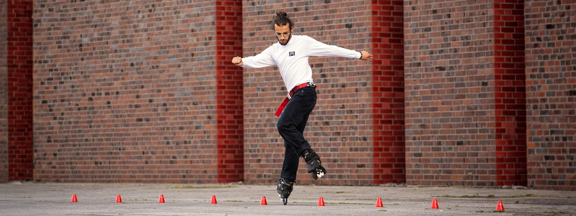 bfd25b4e1a723f2e938c005120598e219abfeaa7_Categorie-FRSKATES-COM-FREESTYLE-SLALOM_1.jpg