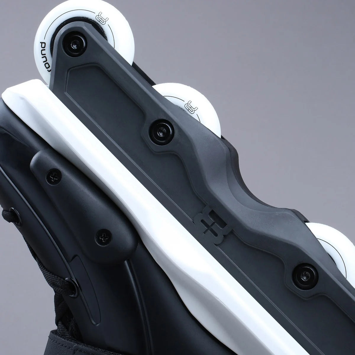 FR SKATES UFR STREET - BLACK