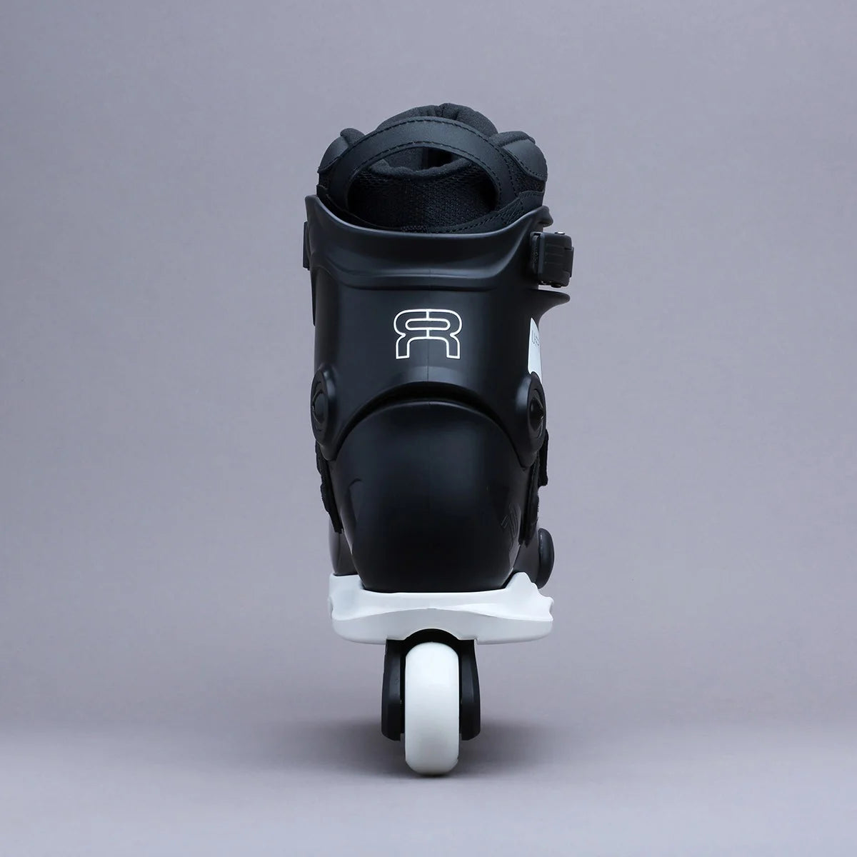 FR SKATES UFR STREET - BLACK